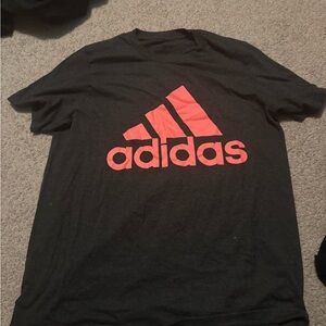 Addidas t shirt